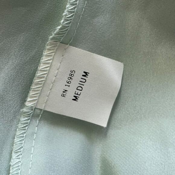 Vintage Val Mode Lingerie 2 Pieces Pale Green Satin Pant & Top Sleepwear Set M - Picture 11 of 12